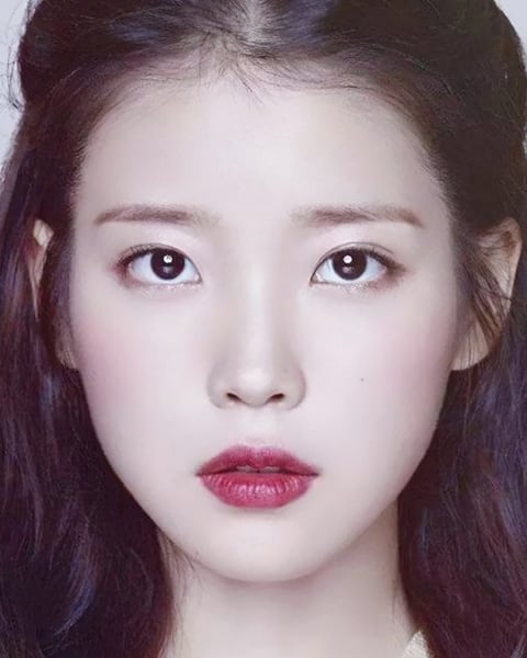 Айю (IU): разметка лица, 478 точек и трети лица
